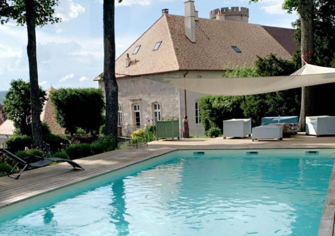 مبيت وإفطار Neufchâteau L'Orangerie المظهر الخارجي الصورة